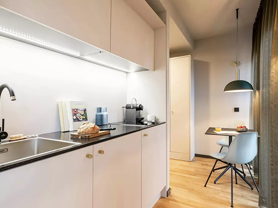 Immagine 9 di Appartamento in affitto  in Amelia-Mary-Earhart-Straße a Frankfurt am Main