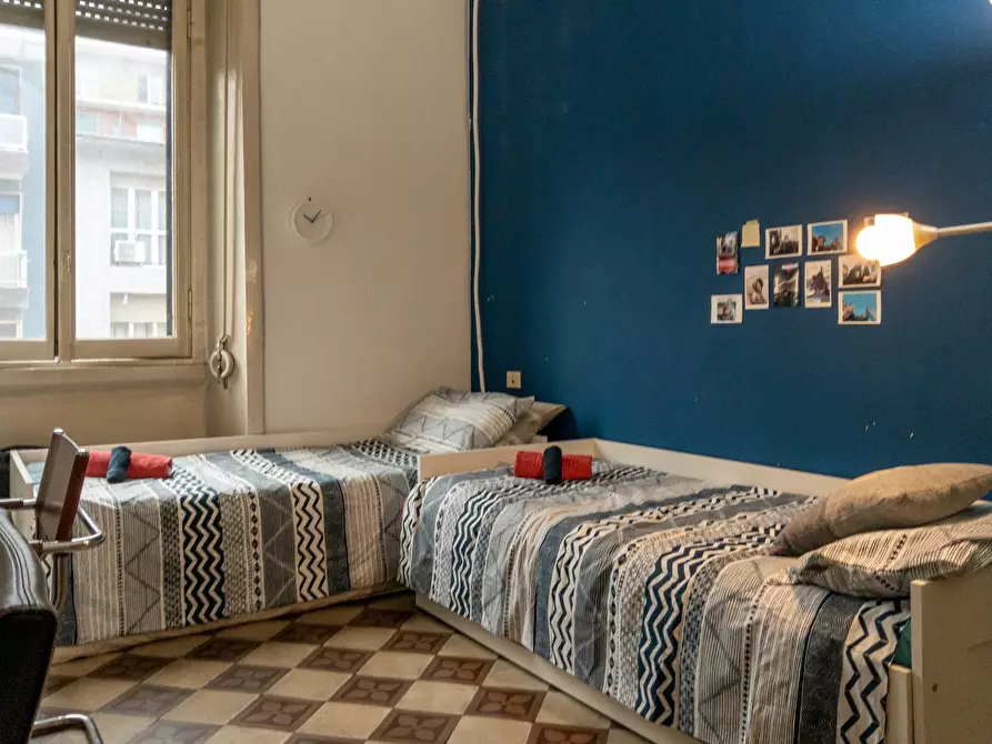 Immagine 1 di Camera condivisa in affitto  in Via Emilio Morosini a Milano