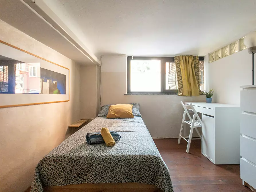 Immagine 3 di Camera in affitto  in Via Filippino degli Organi a Milano