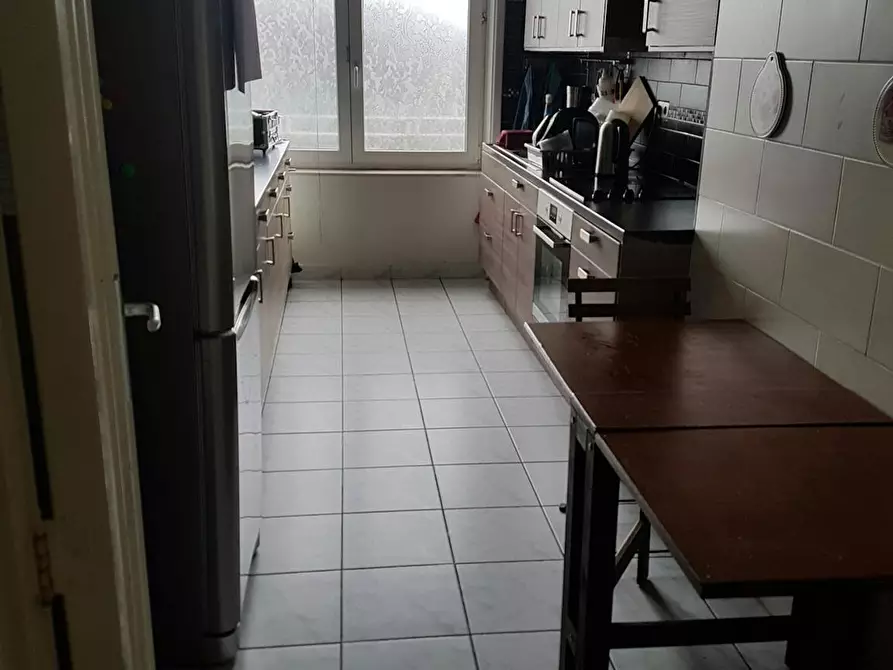 Immagine 2 di Camera in affitto  in Boulevard Belgica a Molenbeek-Saint-Jean
