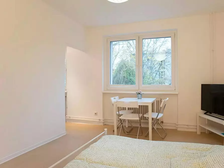 Immagine 8 di Appartamento in affitto  in Storkower Straße a Berlin