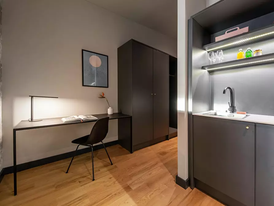 Immagine 8 di Appartamento in affitto  in Heckscherstraße a Hamburg Hoheluft-West