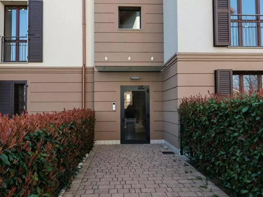 Immagine 1 di Appartamento in affitto  in Via Quintino di Vona a Cassano D'adda