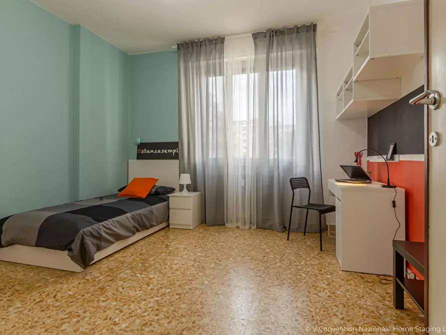 Immagine 1 di Camera in affitto  in Via Ugo Foscolo a Pisa