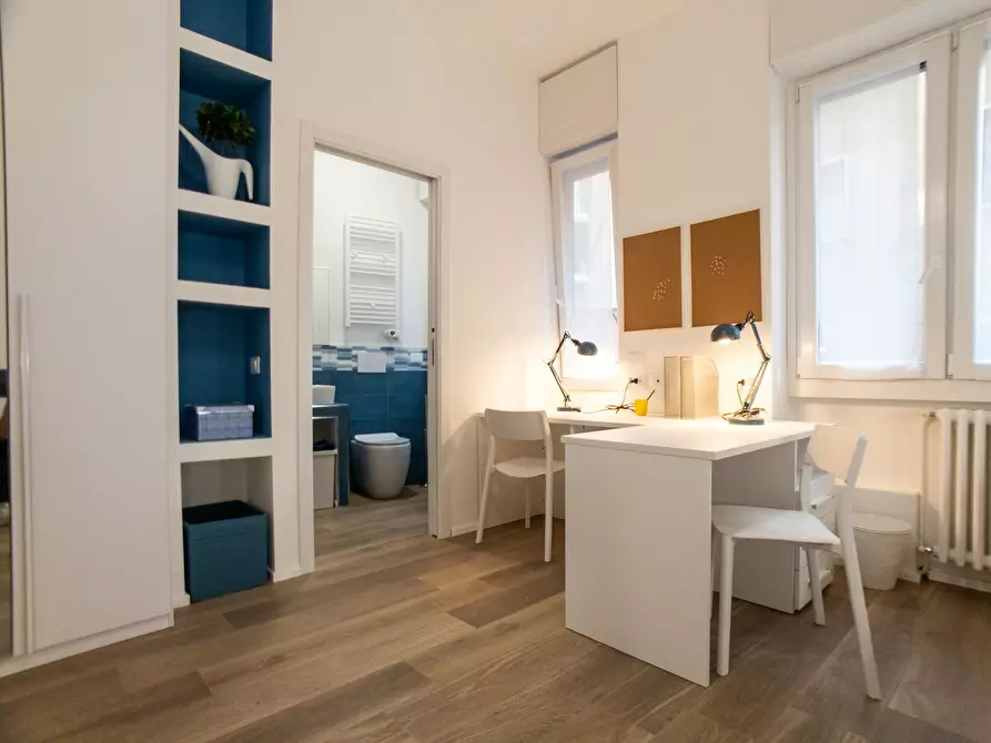 Immagine 3 di Camera condivisa in affitto  in Via Siusi a Milano