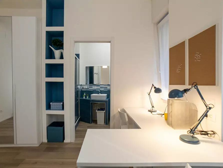 Immagine 4 di Camera condivisa in affitto  in Via Siusi a Milano