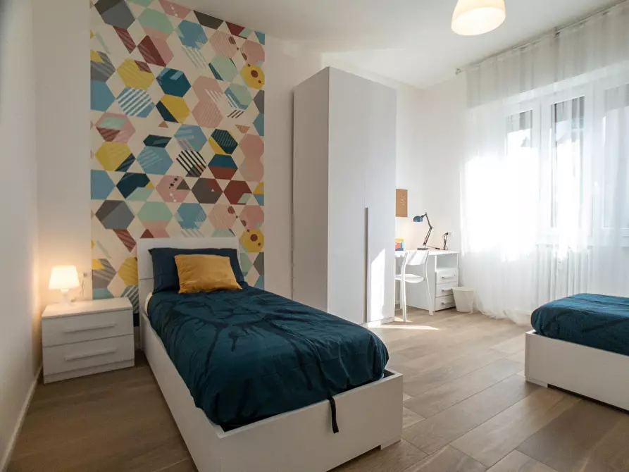 Immagine 1 di Camera condivisa in affitto  in Via Siusi a Milano