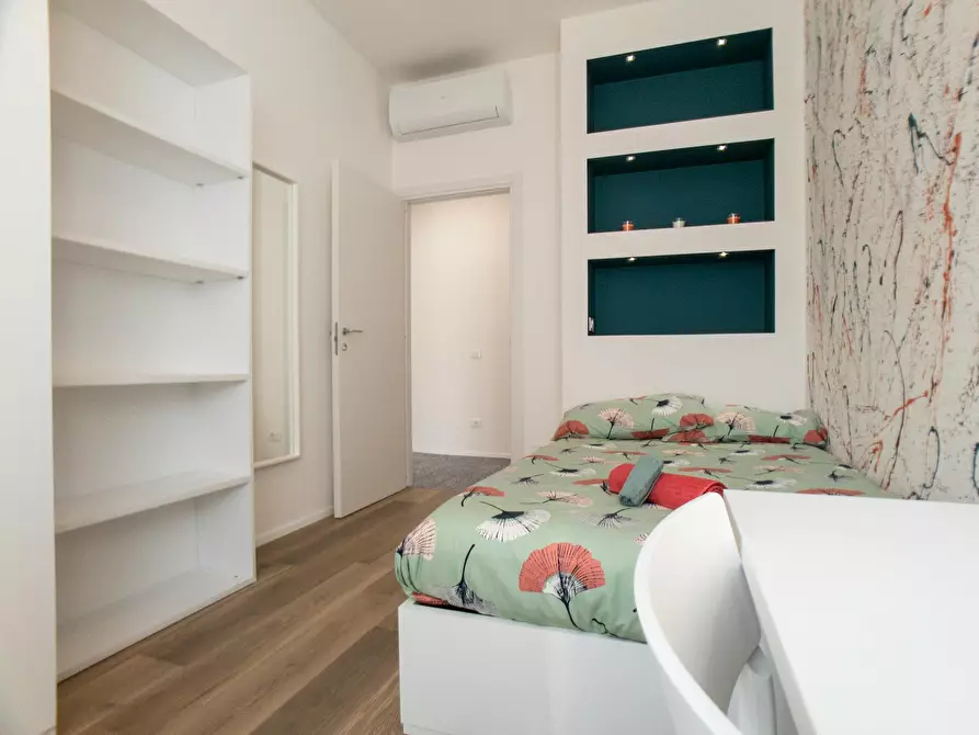 Immagine 2 di Camera in affitto  in Via Siusi a Milano