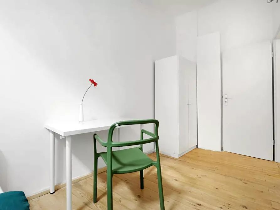 Immagine 3 di Camera in affitto  in Emdenzeile a Berlin