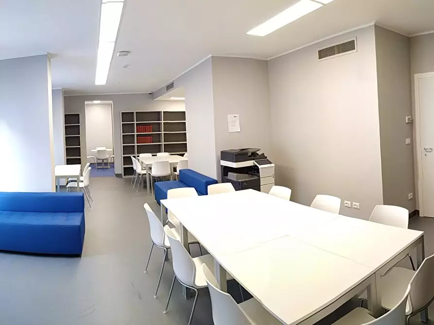 Immagine 5 di Camera condivisa in affitto  in Piazza Pietro Francesco Guala a Torino