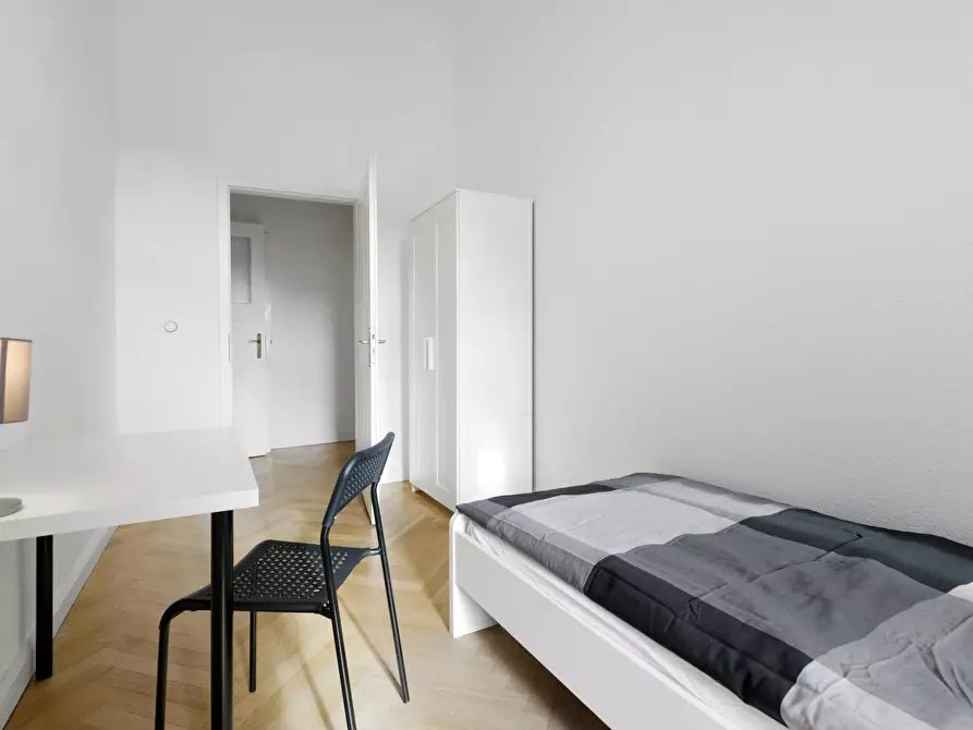 Immagine 2 di Camera in affitto  in Hohenzollerndamm a Berlin
