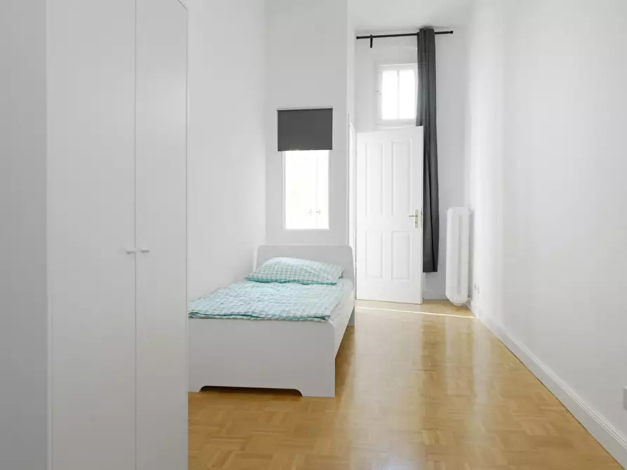 Immagine 1 di Camera in affitto  in Hohenzollerndamm a Berlin