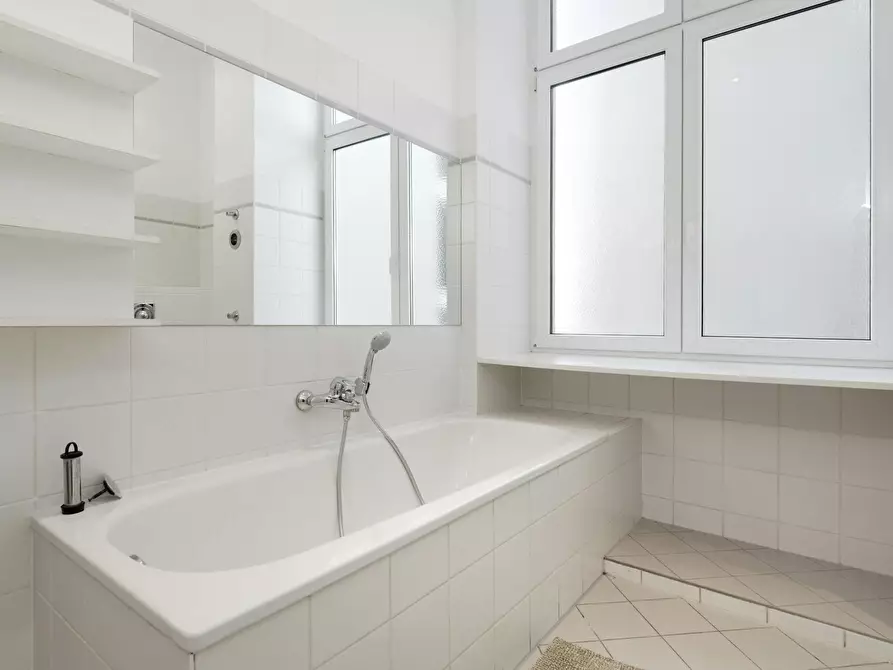 Immagine 8 di Camera in affitto  in Hohenzollerndamm a Berlin