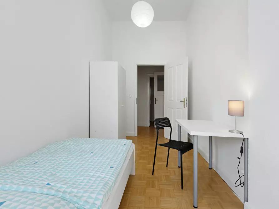 Immagine 2 di Camera in affitto  in Hohenzollerndamm a Berlin