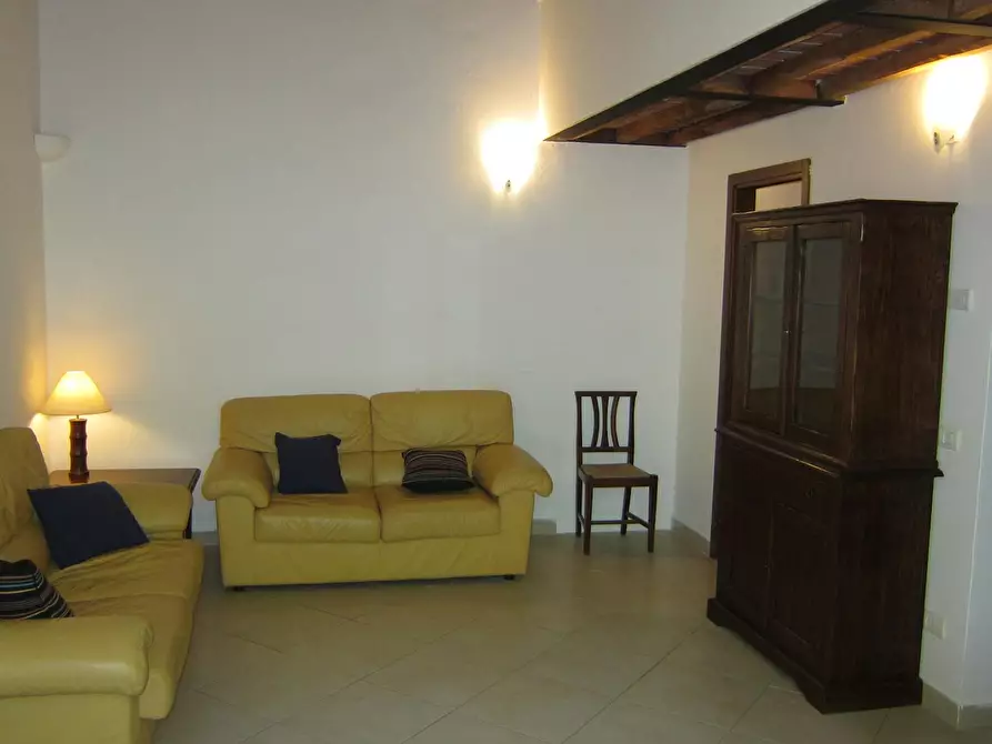 Immagine 1 di Appartamento in affitto  in Via Fiorentina a Siena