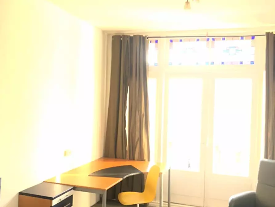Immagine 7 di Camera in affitto  in Mathenesserweg a Rotterdam