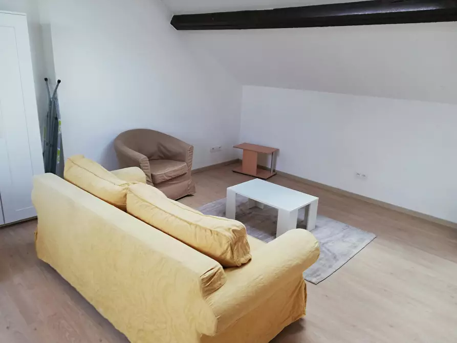 Immagine 1 di Appartamento in affitto  in Rue Fik Guidon a Berchem-Sainte-Agathe
