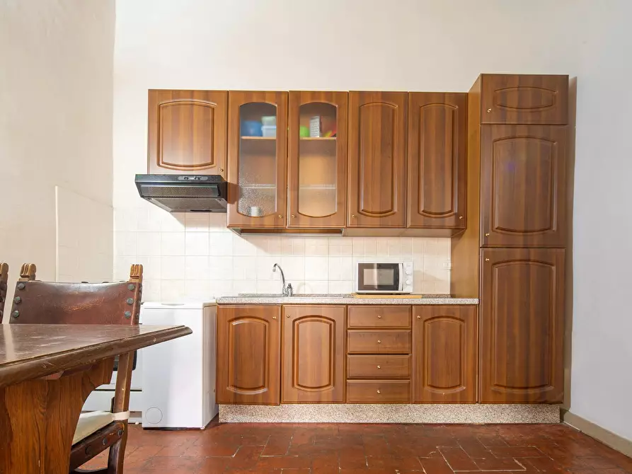 Immagine 9 di Appartamento in affitto  in Via dei Leoni a Firenze