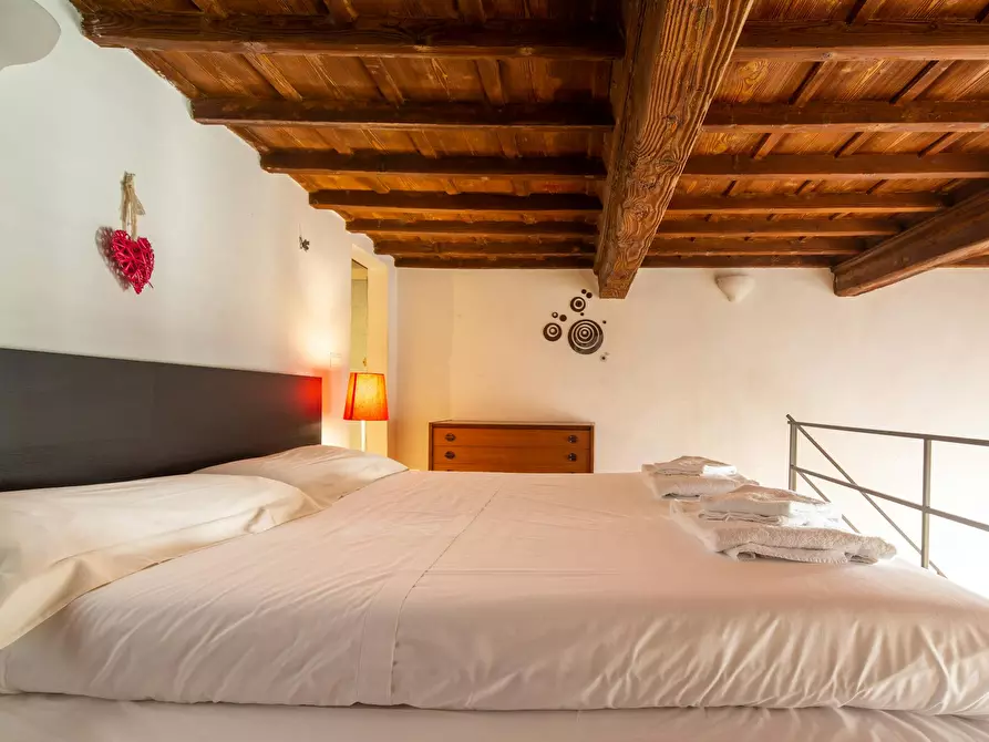 Immagine 7 di Appartamento in affitto  in Via dei Leoni a Firenze