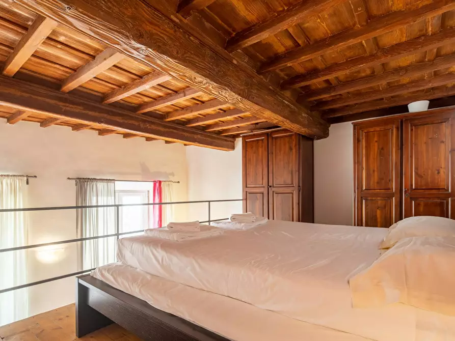 Immagine 6 di Appartamento in affitto  in Via dei Leoni a Firenze