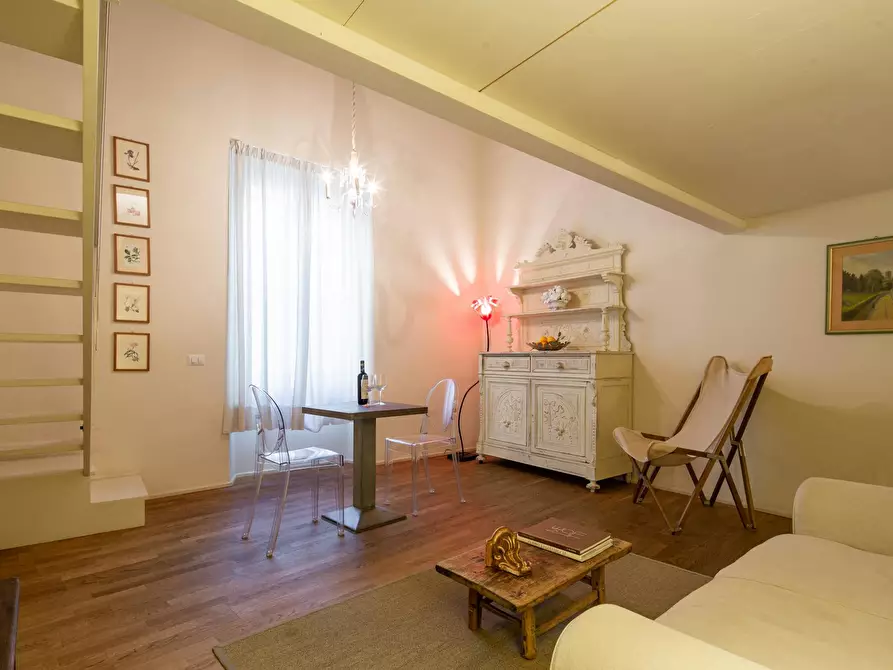 Immagine 10 di Appartamento in affitto  in Via dei Saponai a Firenze