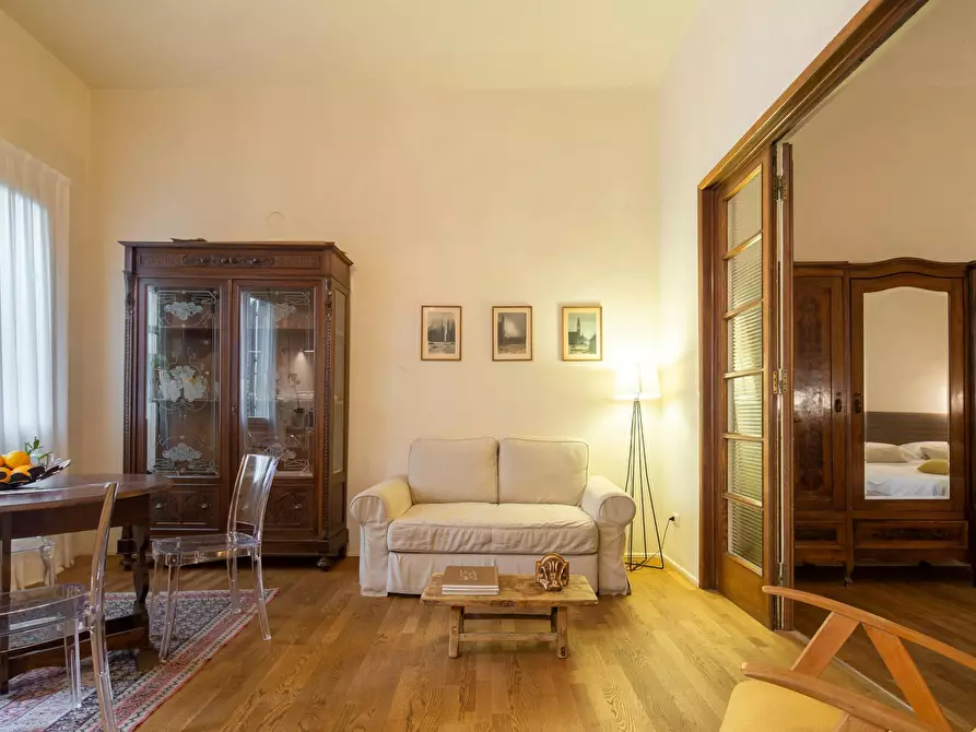 Immagine 8 di Appartamento in affitto  in Via dei Saponai a Firenze