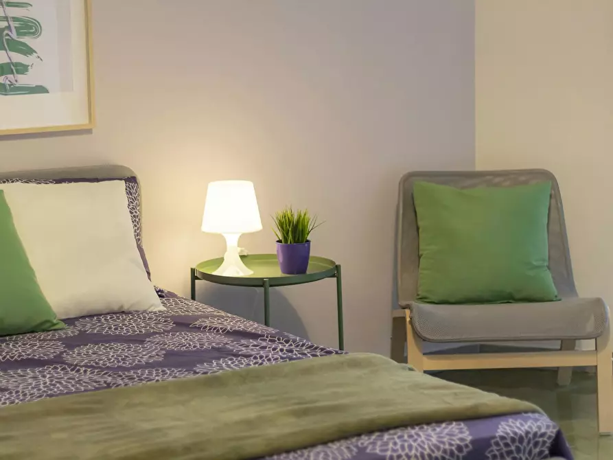 Immagine 1 di Camera in affitto  in Lungo Dora Napoli a Torino