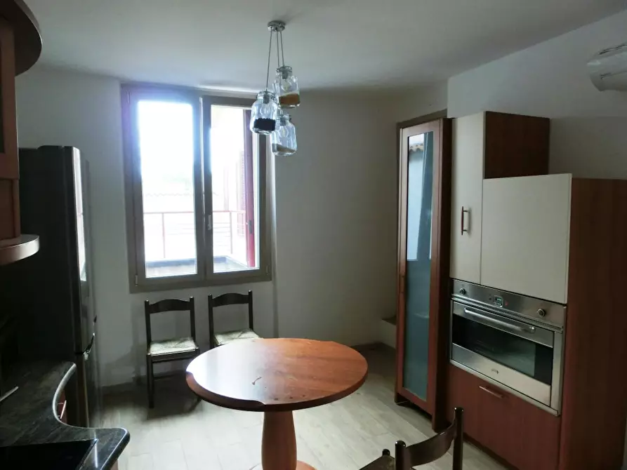 Immagine 8 di Camera in affitto  in Via Risorgimento a Cologno Monzese