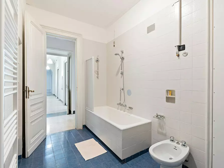 Immagine 10 di Camera in affitto  in Via Sant'Anselmo a Torino