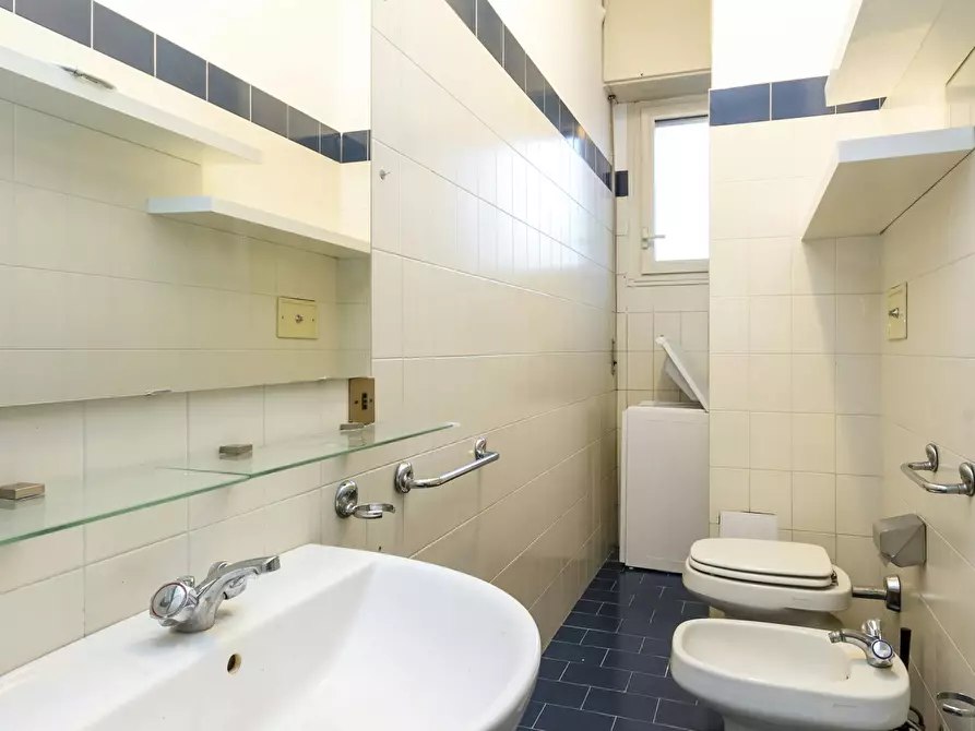 Immagine 9 di Camera in affitto  in Via del Don a Milano