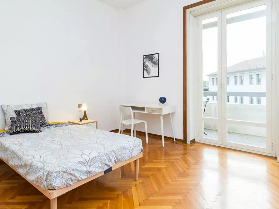 Immagine 2 di Camera in affitto  in Via del Don a Milano