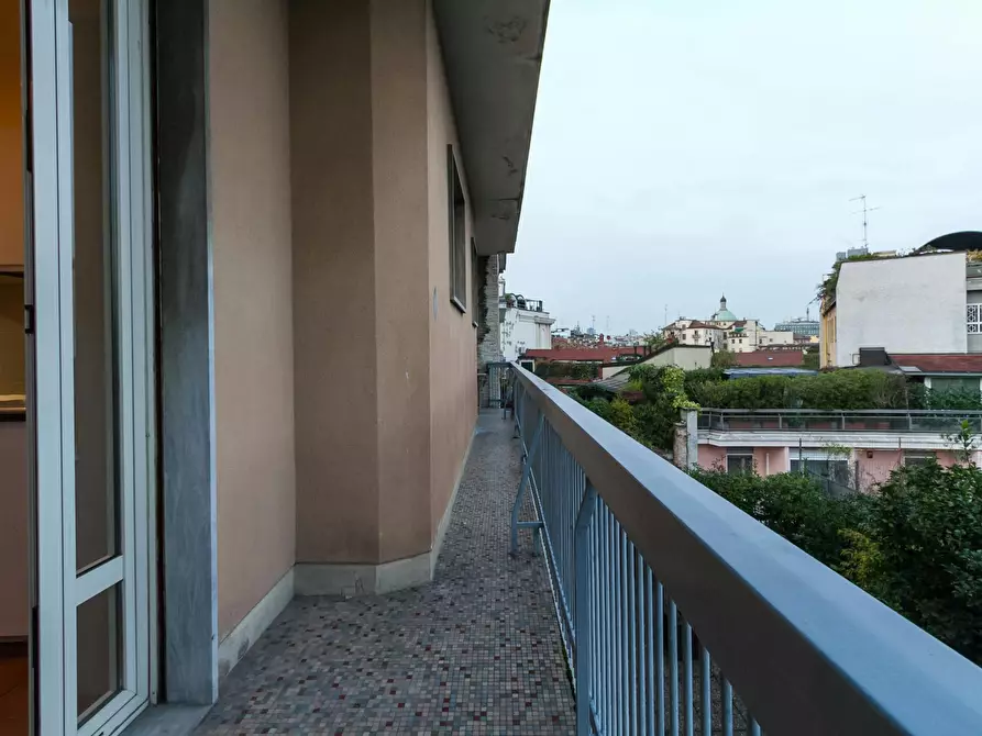 Immagine 8 di Camera in affitto  in Via del Don a Milano