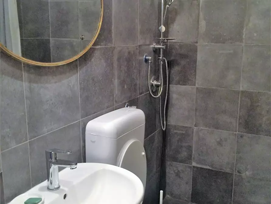 Immagine 6 di Camera in affitto  in Via Fra' Domenico Buonvicini a Firenze