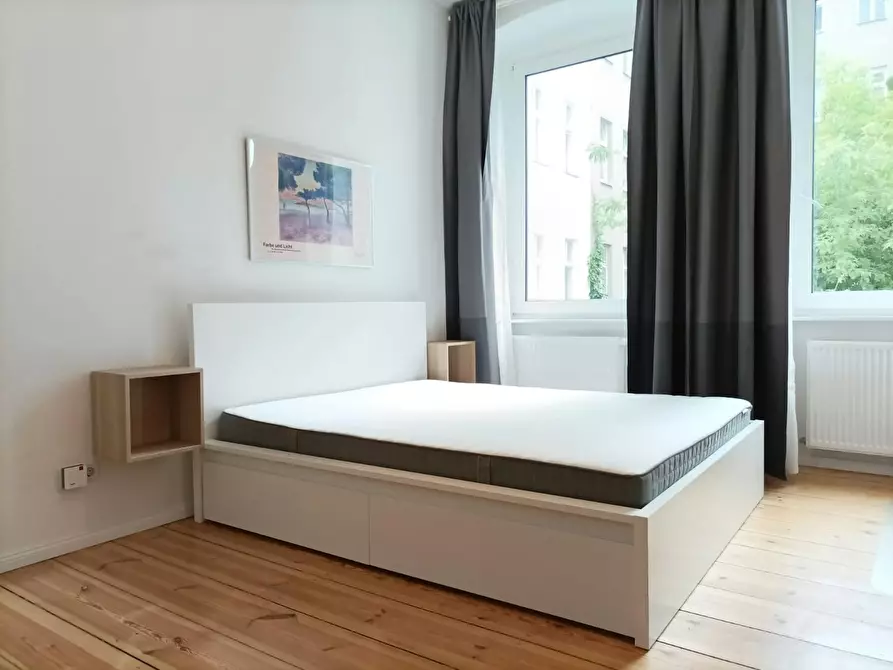 Immagine 2 di Appartamento in affitto  in Stuttgarter Straße a Berlin