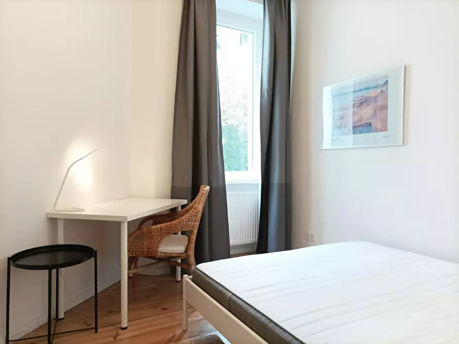 Immagine 7 di Appartamento in affitto  in Stuttgarter Straße a Berlin