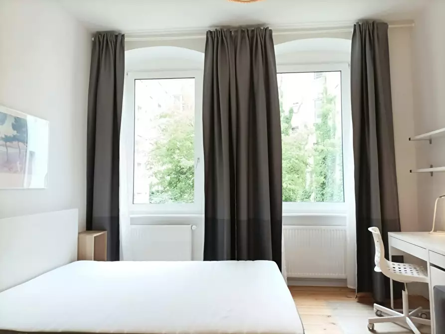 Immagine 6 di Appartamento in affitto  in Stuttgarter Straße a Berlin