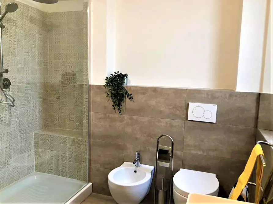 Immagine 9 di Camera in affitto  in Via della Cernaia a Firenze