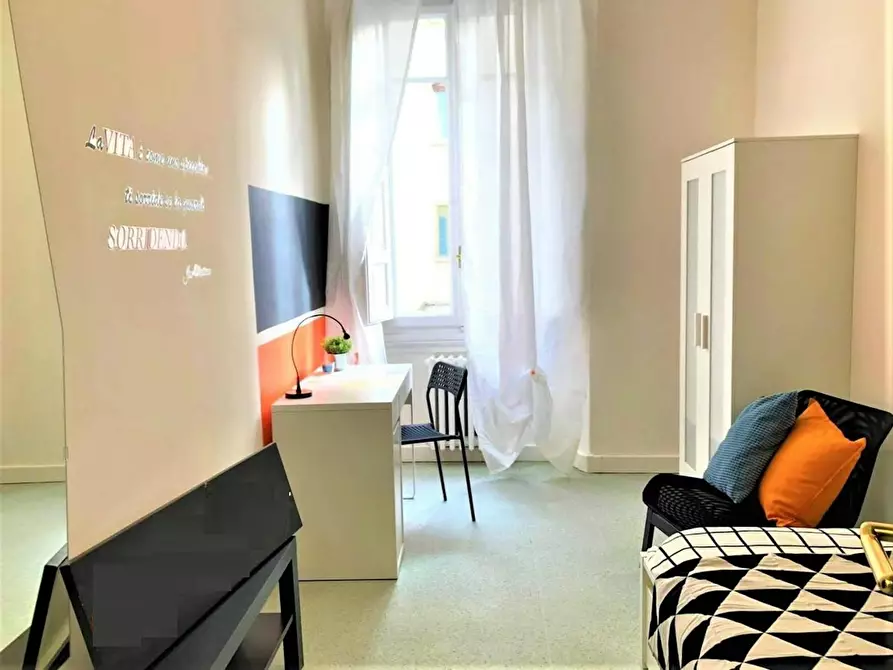 Immagine 1 di Camera in affitto  in Via della Cernaia a Firenze