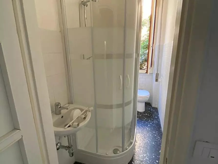 Immagine 10 di Camera in affitto  in Via Pierandrea Mattioli a Firenze