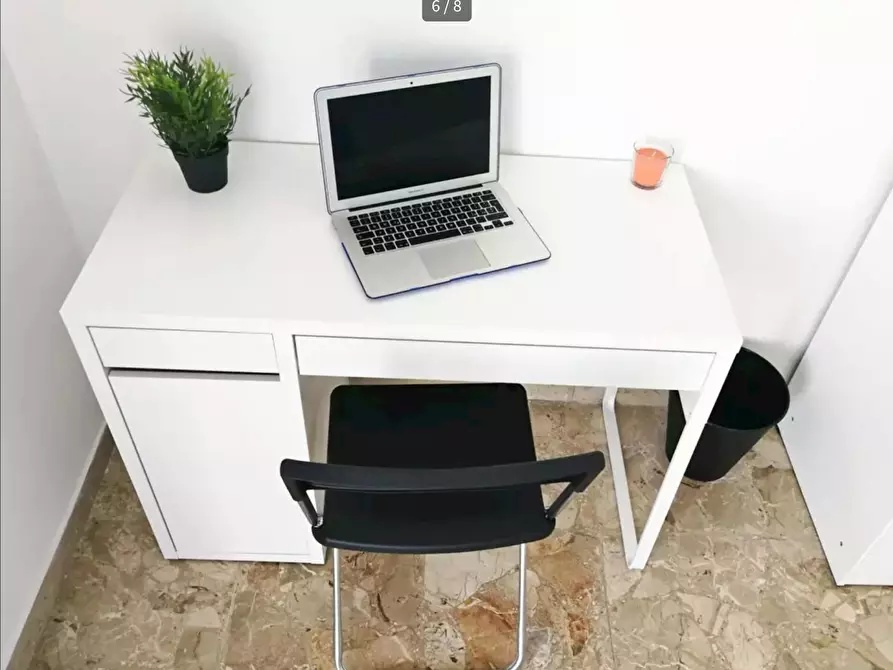 Immagine 8 di Camera in affitto  in Via Francesco Baracca a Firenze