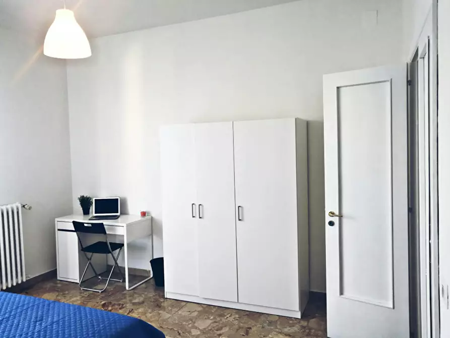 Immagine 3 di Camera in affitto  in Via Francesco Baracca a Firenze