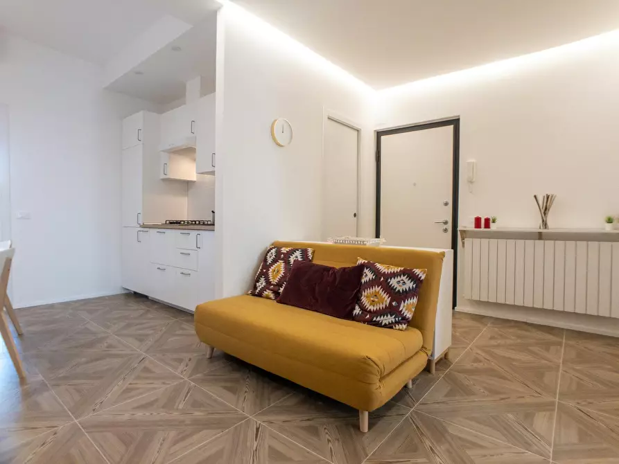 Immagine 8 di Camera in affitto  in Via Giacomo Antonini a Milano