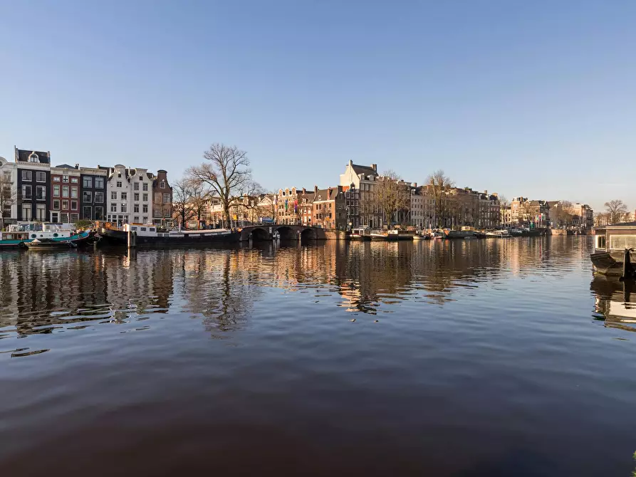 Immagine 8 di Casa indipendente in affitto  in Amstel a Amsterdam
