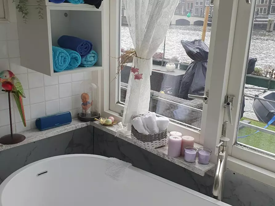 Immagine 10 di Casa indipendente in affitto  in Amstel a Amsterdam