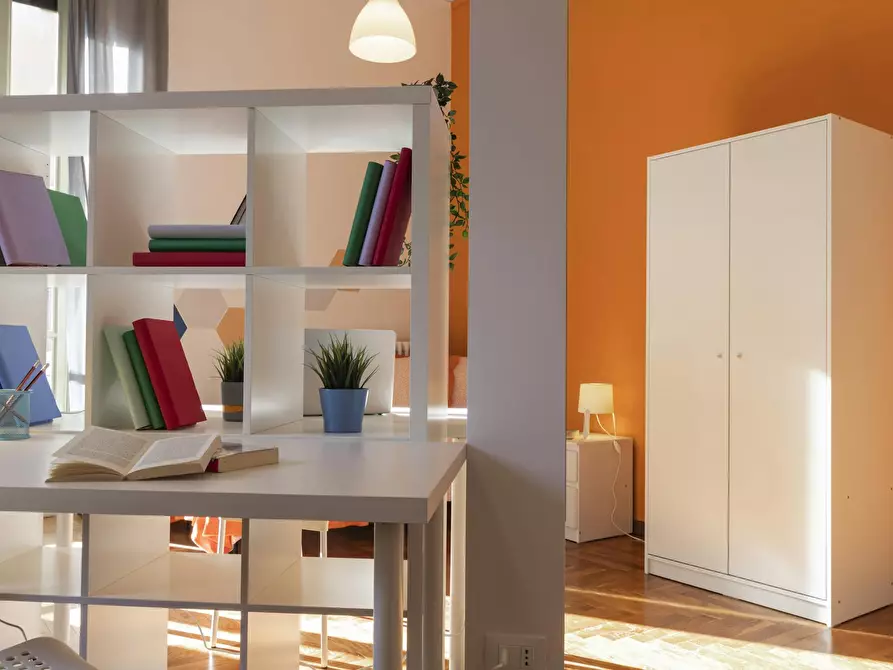 Immagine 9 di Camera condivisa in affitto  in Via Stefano Clemente a Torino