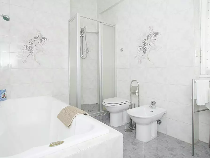 Immagine 7 di Camera in affitto  in Via Gregorio VII a Roma