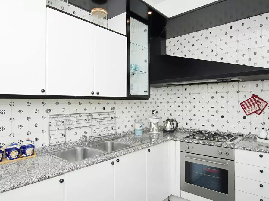 Immagine 5 di Camera in affitto  in Via Gregorio VII a Roma