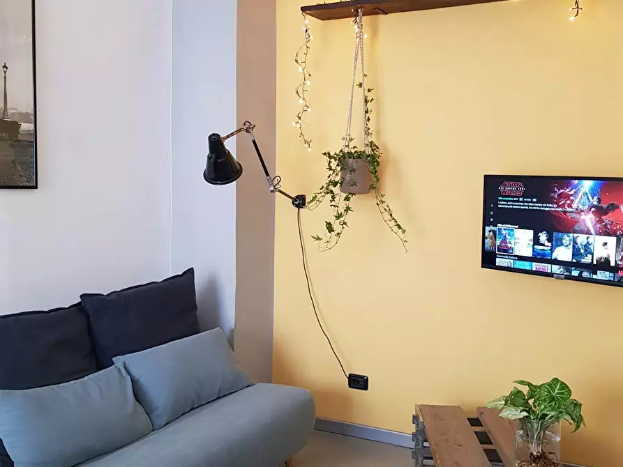 Immagine 6 di Camera condivisa in affitto  in Corso Palermo a Torino