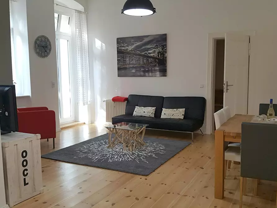 Immagine 1 di Appartamento in affitto  in Uhlandstraße a Berlin