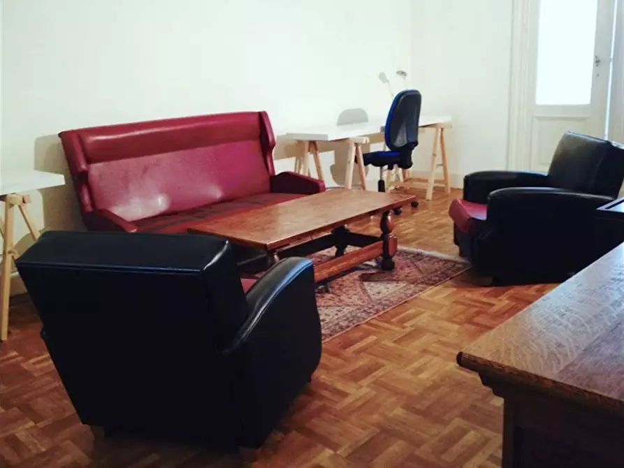Immagine 10 di Appartamento in affitto  in Rue de Rome a Saint-Gilles